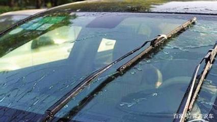 汽車擋風玻璃天天擦還是臟？教你五招讓玻璃锃亮不沾灰！